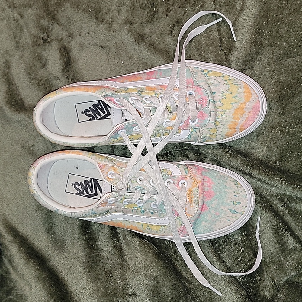 Size 9 Van's Old Skool Tye Dye Women's